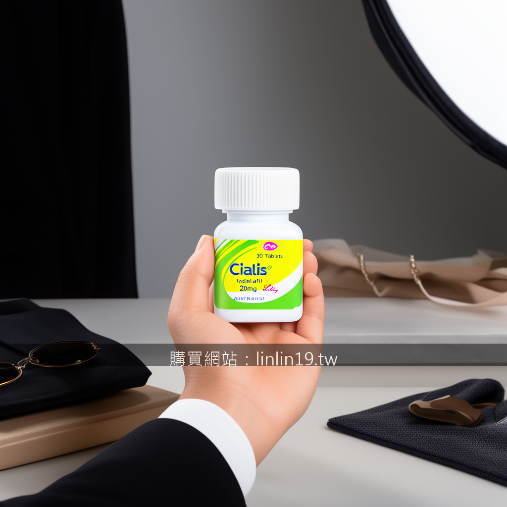 Fashion editorial product photography for apparel and accessories.
Subject: Plac